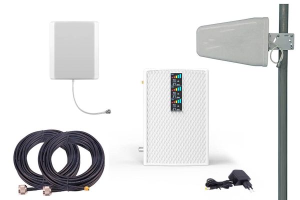 GoBoost GB20-GDW - трех диапазонный 2G/3G/4G усилитель сигнала, репитер мощностью 20 dBm на 500кв.м 